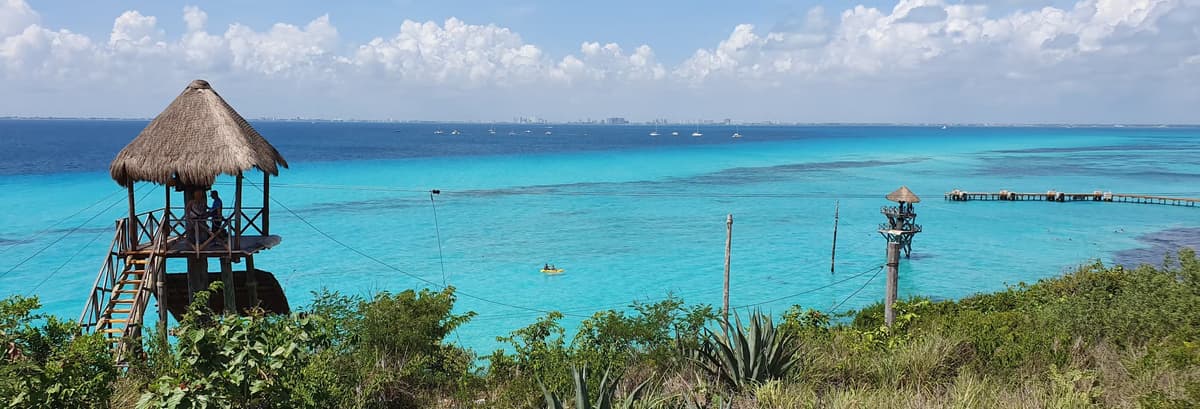 Excursión al Parque Garrafón de Isla Mujeres