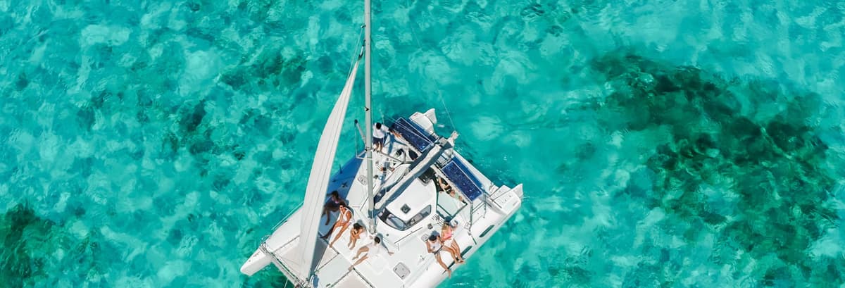Excursión privada a Isla Mujeres en barco