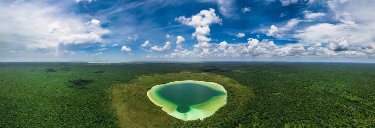 Excursión a la laguna de Kaan Luum y cenotes mayas