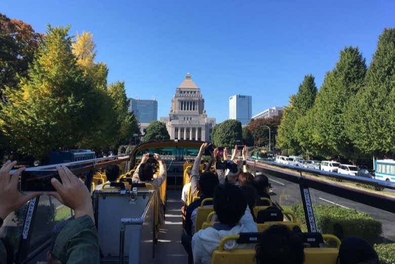 Tokyo Hop-On Hop-Off Bus - photo 7