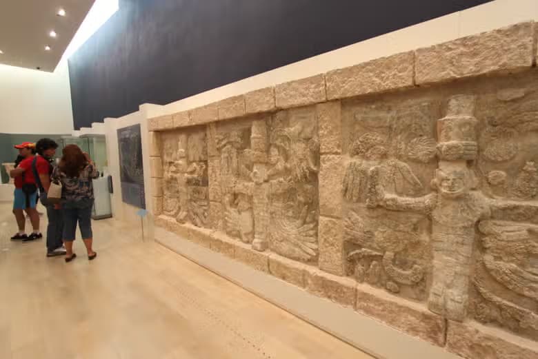 Entrada al Museo Maya de CancĂșn sin colas - photo 5