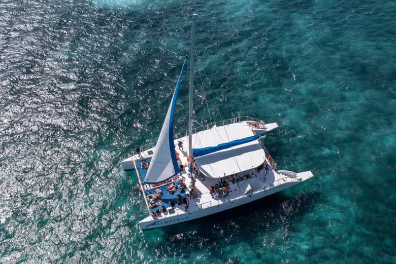 Fiesta en una playa de Isla Mujeres - photo 4