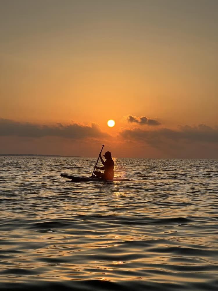 Paddle surf en CancĂșn al amanecer - photo 9