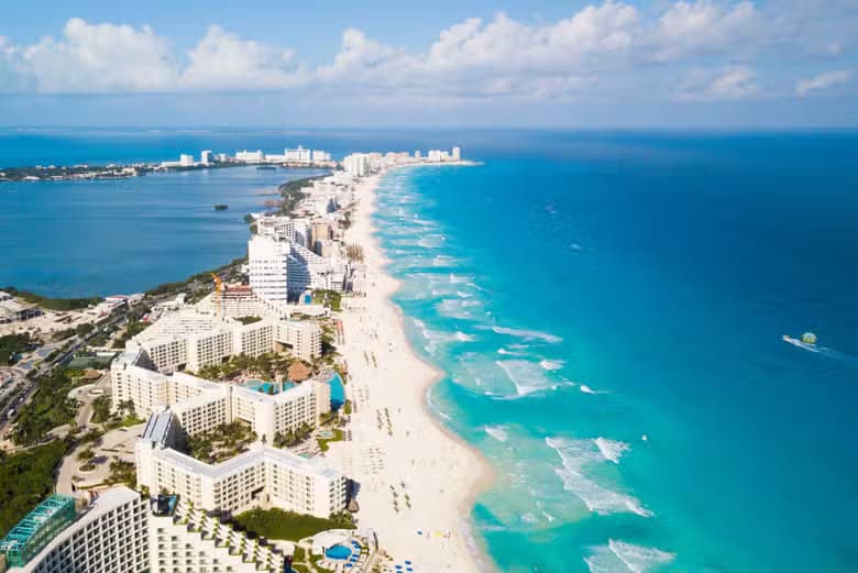 Parasailing en CancĂșn - photo 3