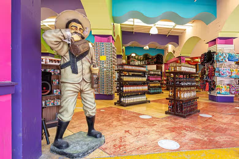 Tour de compras con degustación de tequila y tacos - photo 2